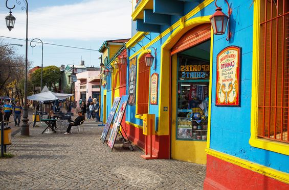 Fare una visita guidata a Buenos Aires