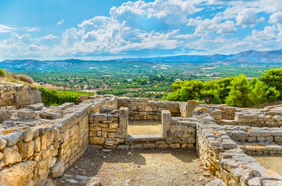 Visitare i siti archeologici per scoprire la civiltà minoica