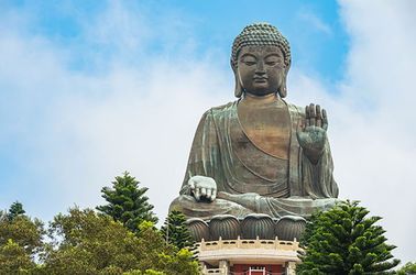 Le bouddha géant de Tian Tan sur l'île de Lantau