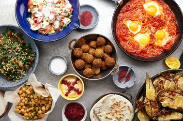 Chakchouka, houmous, pita…