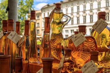 Miel artisanal au marché de Ljubljana