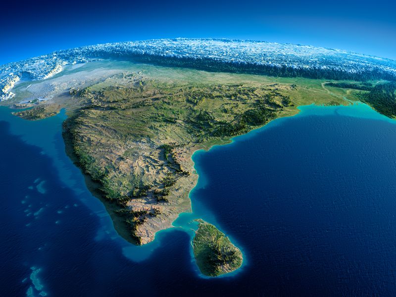 Шри три. Остров Шри Ланка. Шри Ланка из космоса. Шри Ланка со спутника. Шри Ланка Континент.