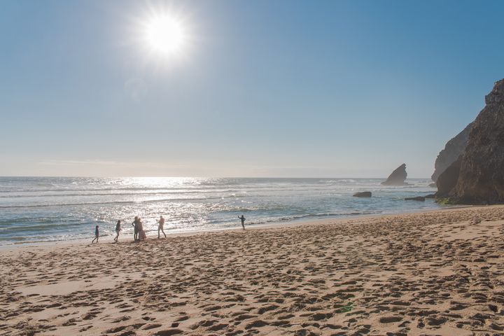 plage Praia da Azenha do Mar, Azenha do Mar